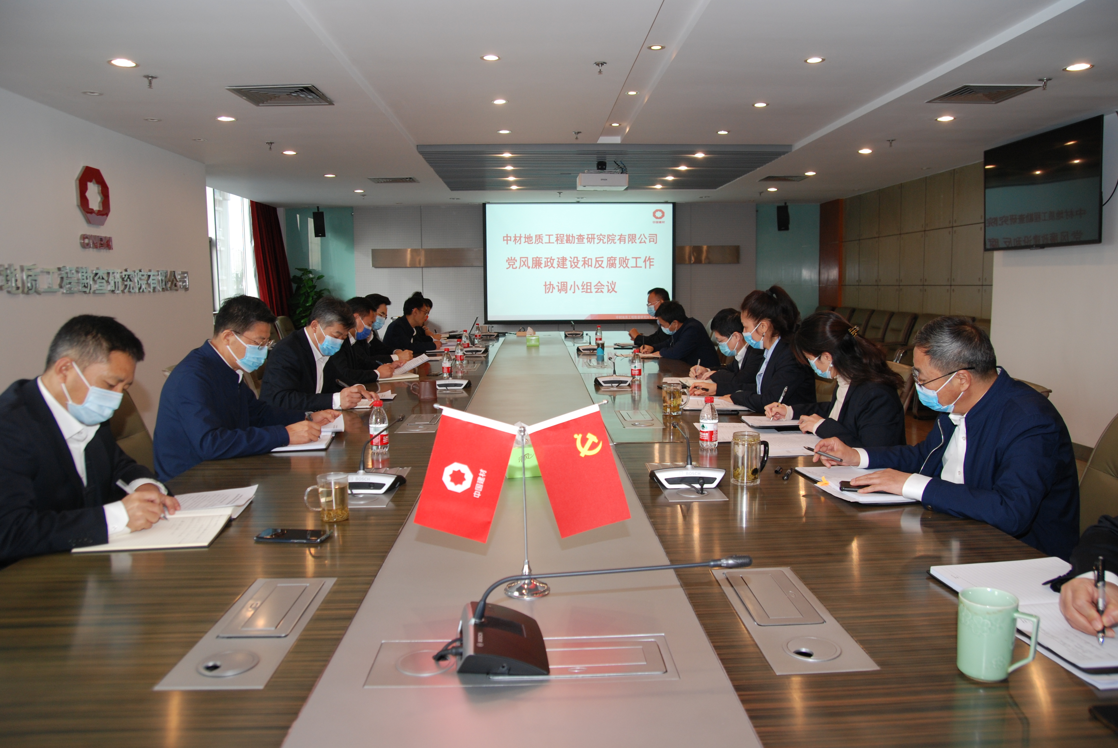 6686���� - ��ͨ�ײ�ȫ������������������