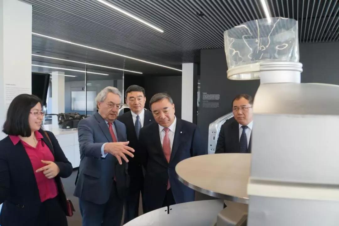 6686���� - ��ͨ�ײ�ȫ������������������