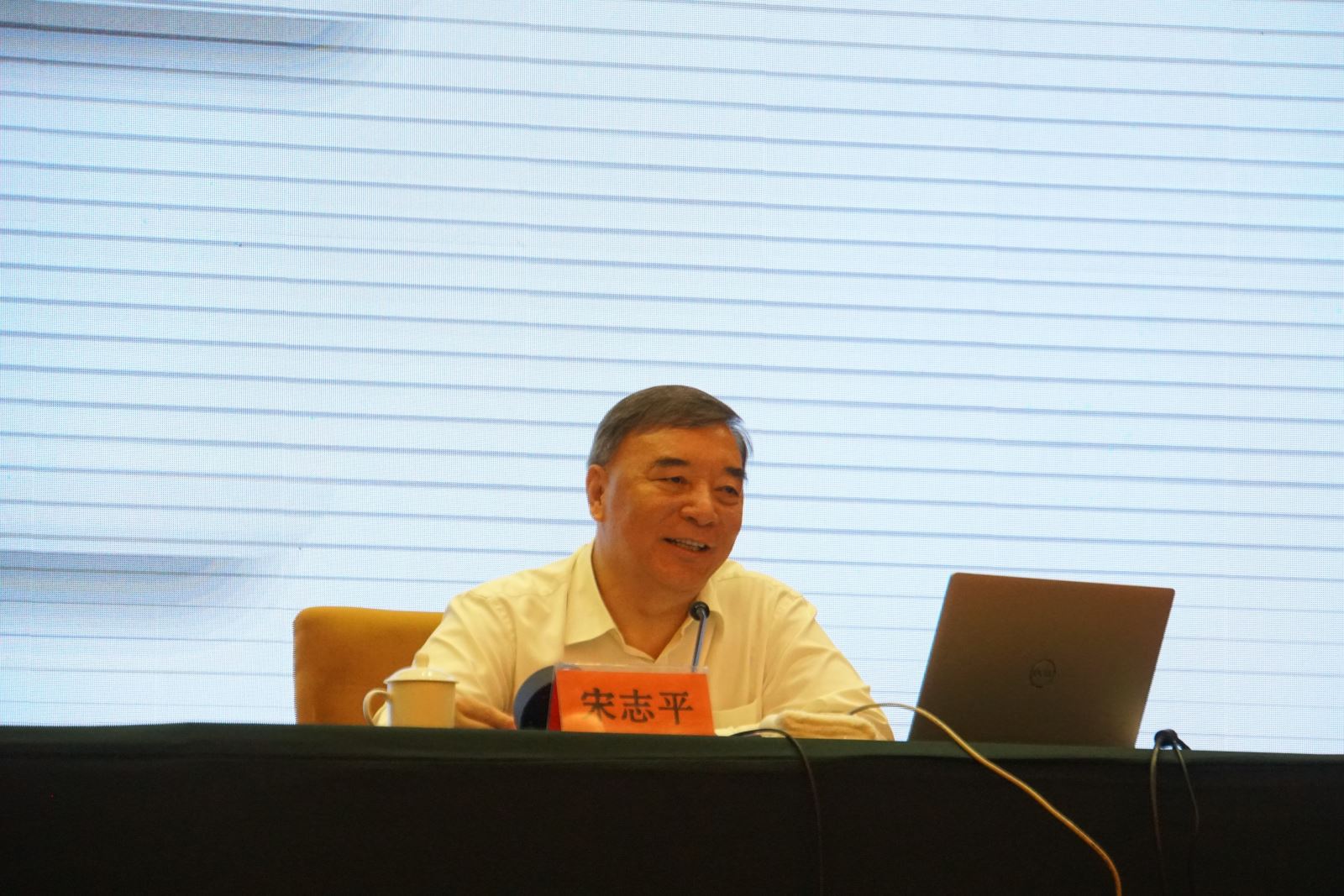 6686���� - ��ͨ�ײ�ȫ������������������