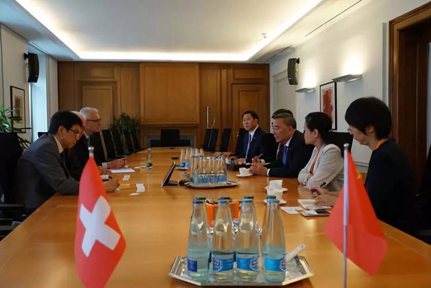 6686���� - ��ͨ�ײ�ȫ������������������