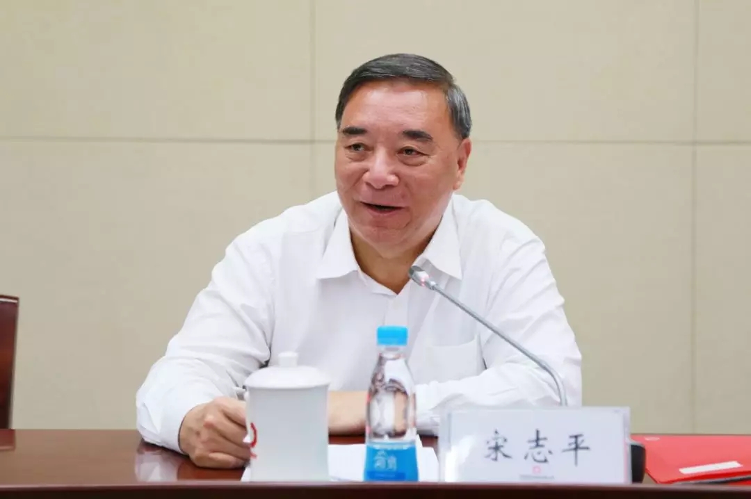 6686���� - ��ͨ�ײ�ȫ������������������