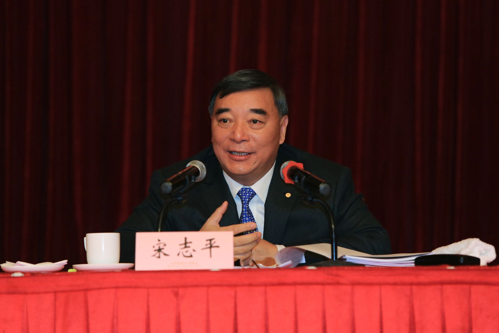 6686���� - ��ͨ�ײ�ȫ������������������