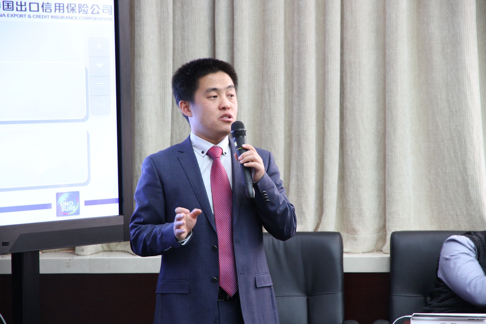 6686���� - ��ͨ�ײ�ȫ������������������