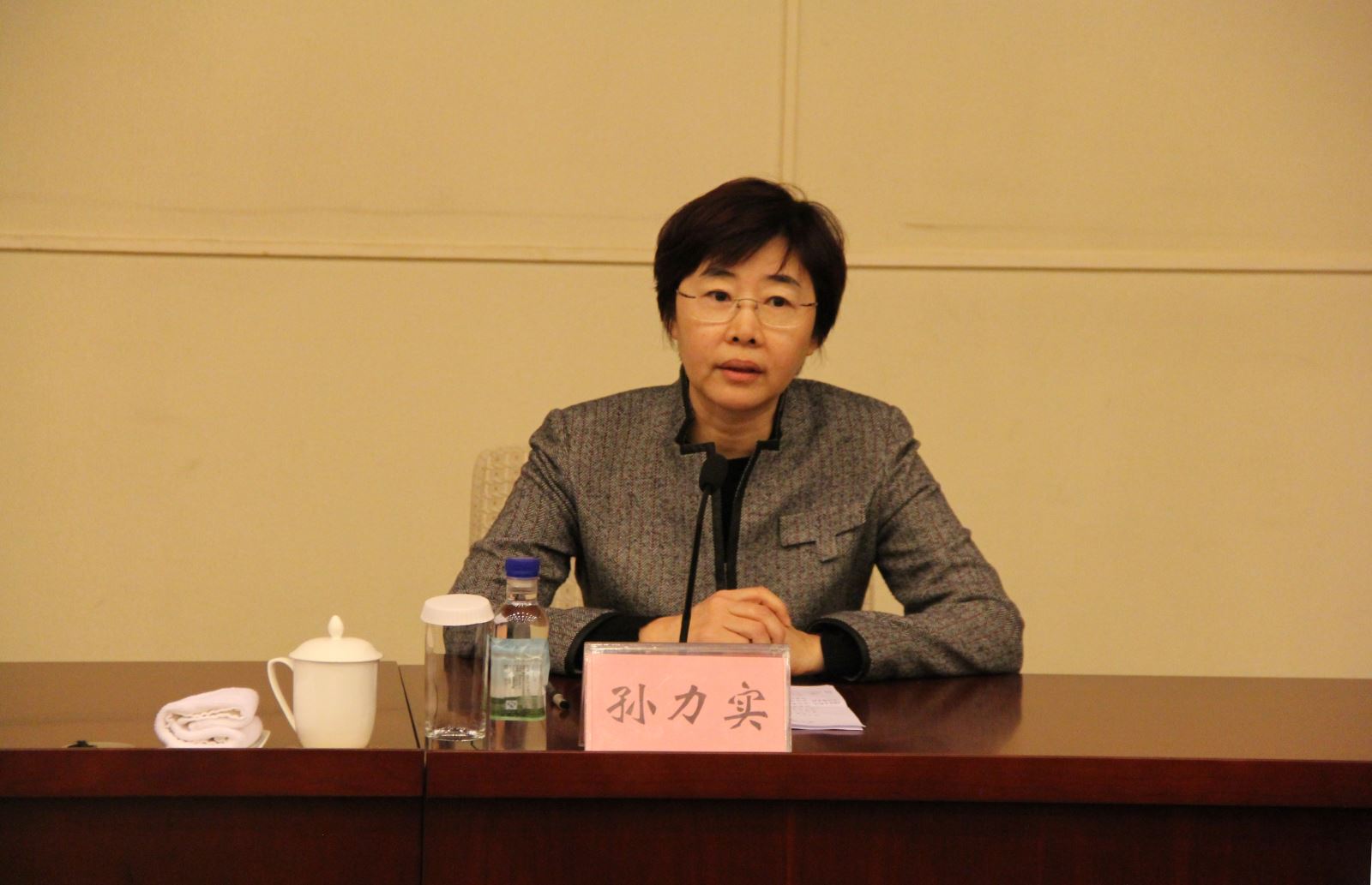 6686���� - ��ͨ�ײ�ȫ������������������