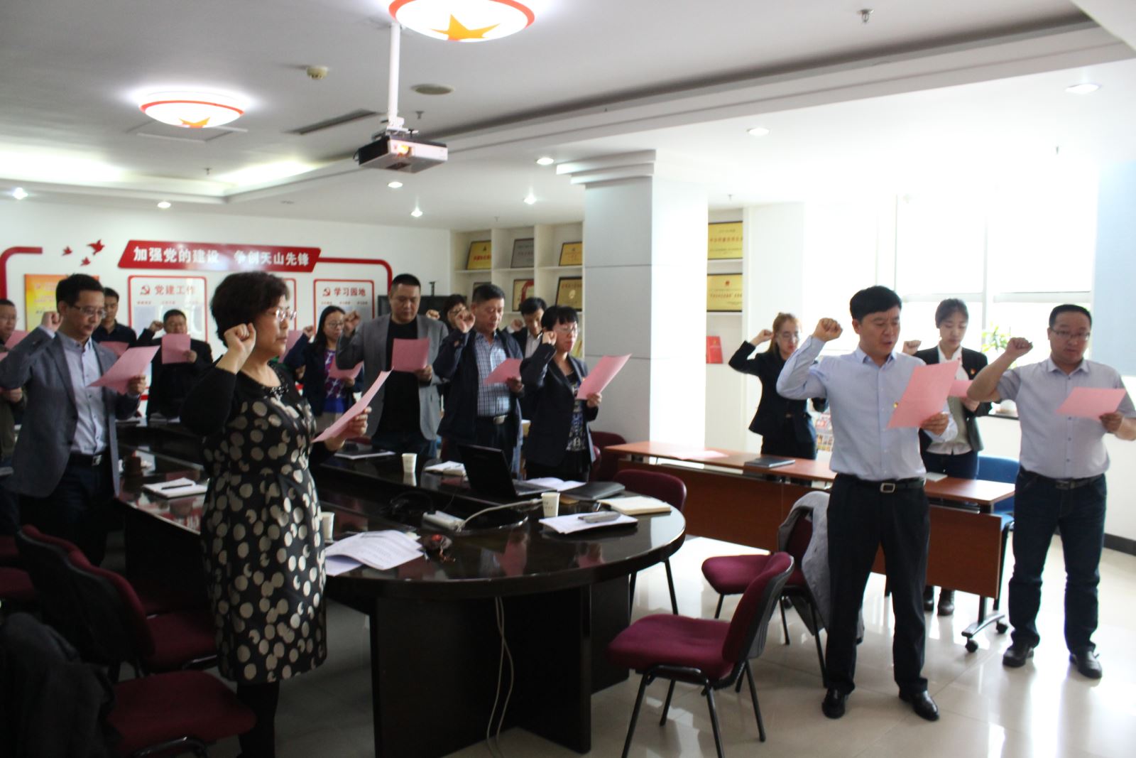 6686���� - ��ͨ�ײ�ȫ������������������