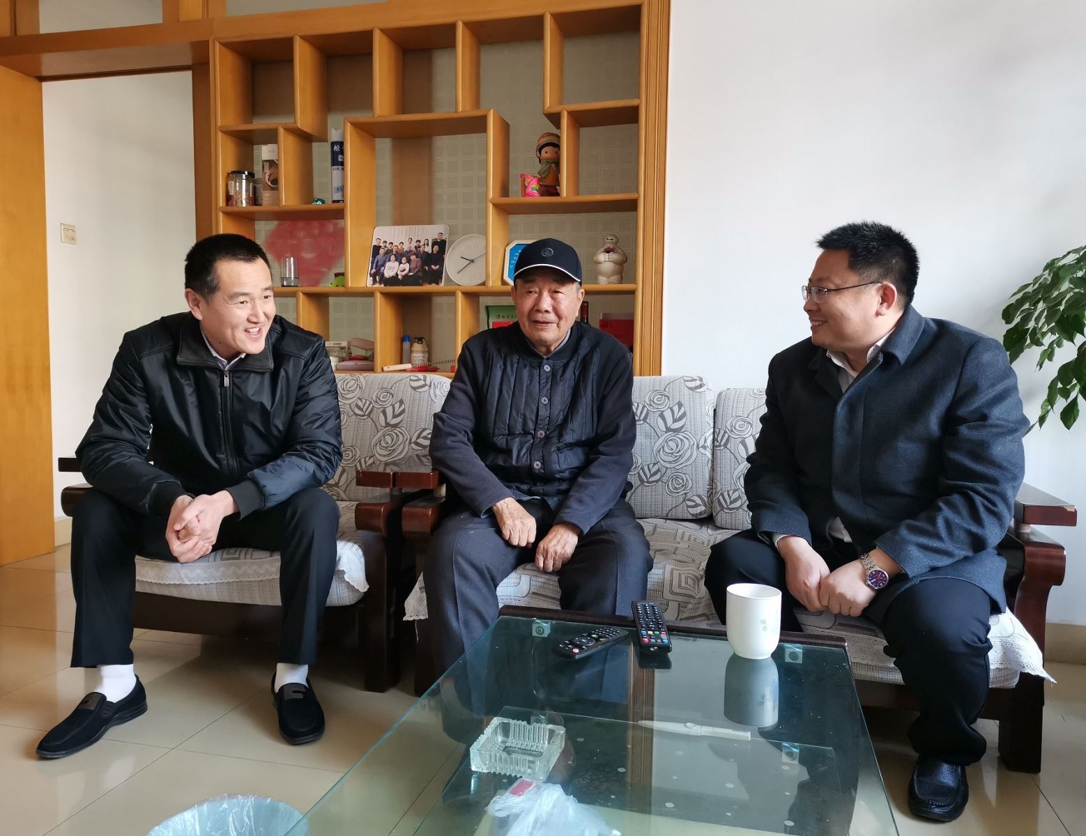 6686���� - ��ͨ�ײ�ȫ������������������