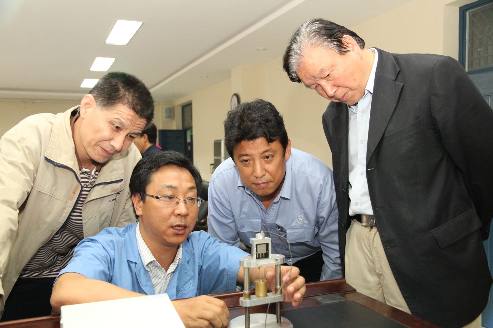 6686���� - ��ͨ�ײ�ȫ������������������