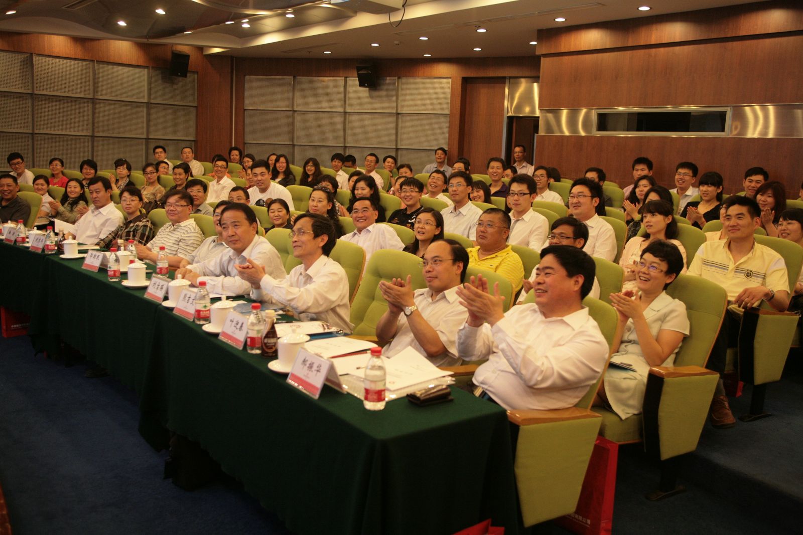 6686���� - ��ͨ�ײ�ȫ������������������