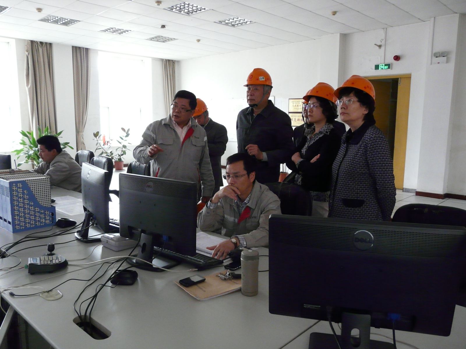 6686���� - ��ͨ�ײ�ȫ������������������