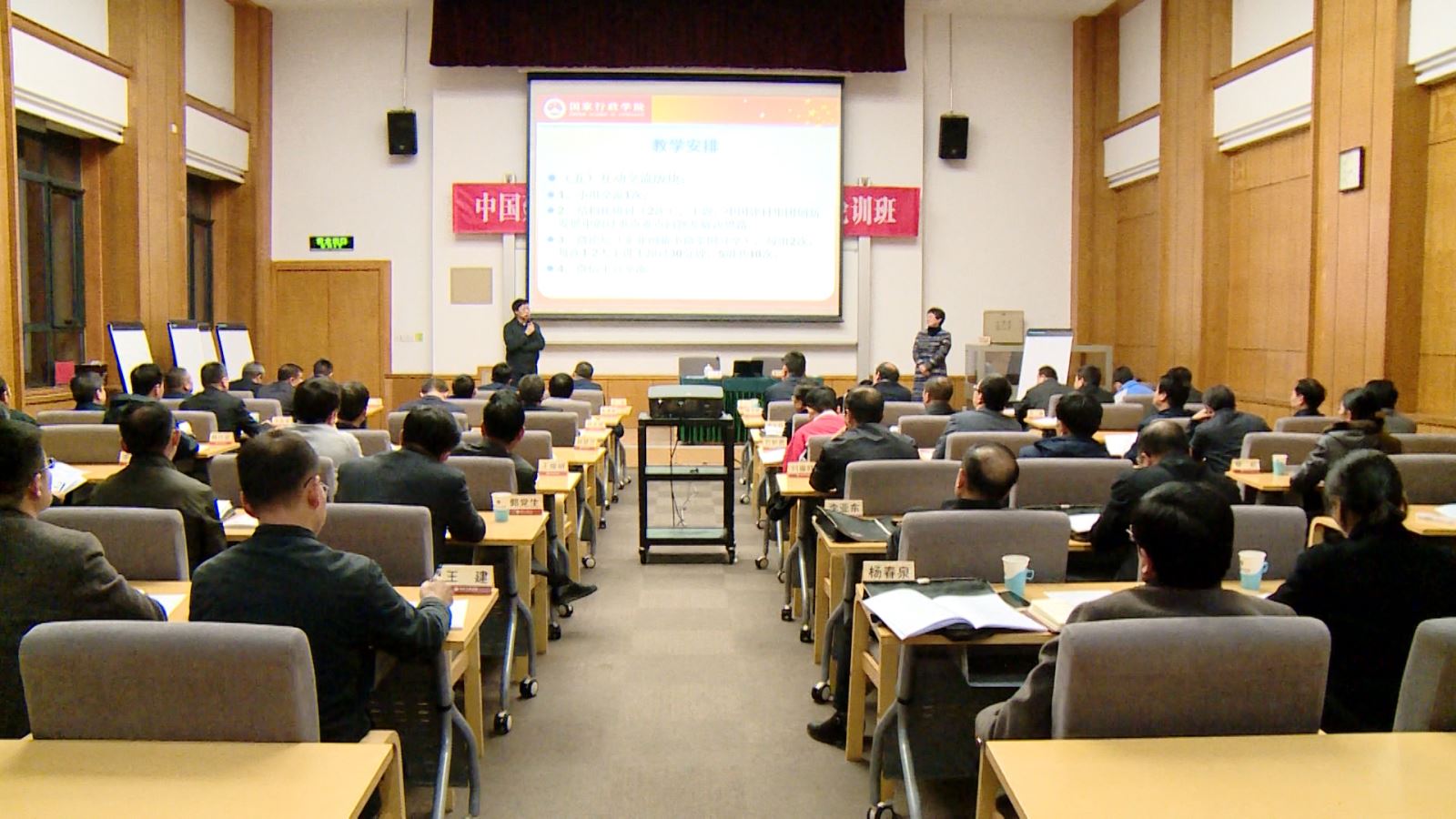 6686���� - ��ͨ�ײ�ȫ������������������