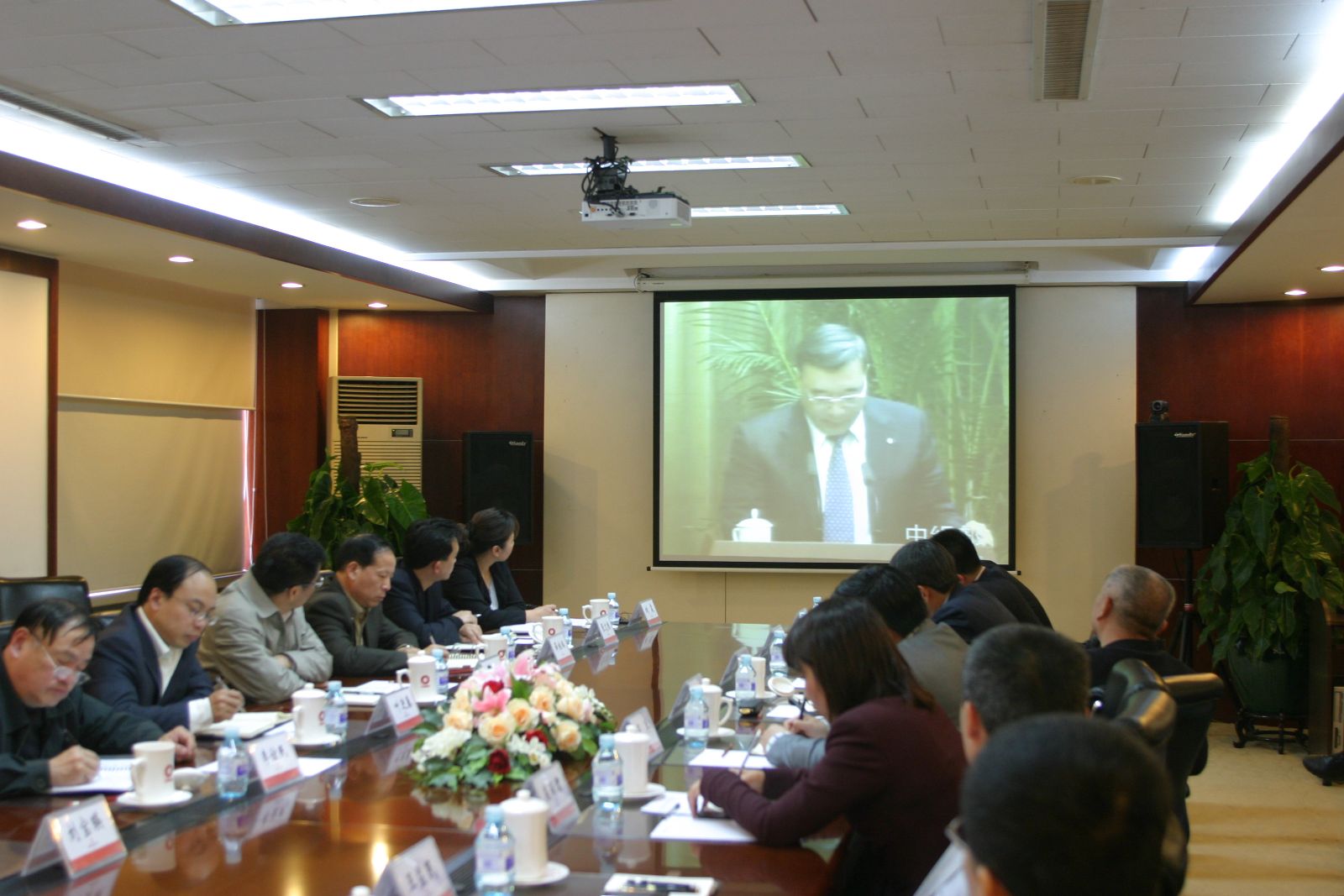 6686���� - ��ͨ�ײ�ȫ������������������