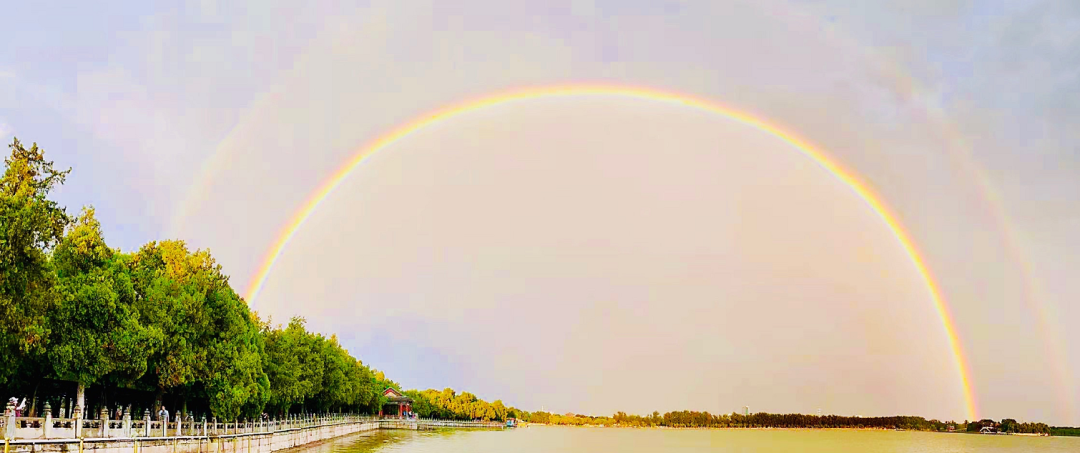 �߽���������Դ�ա�����������ҵ��������������һ�������ɫ������