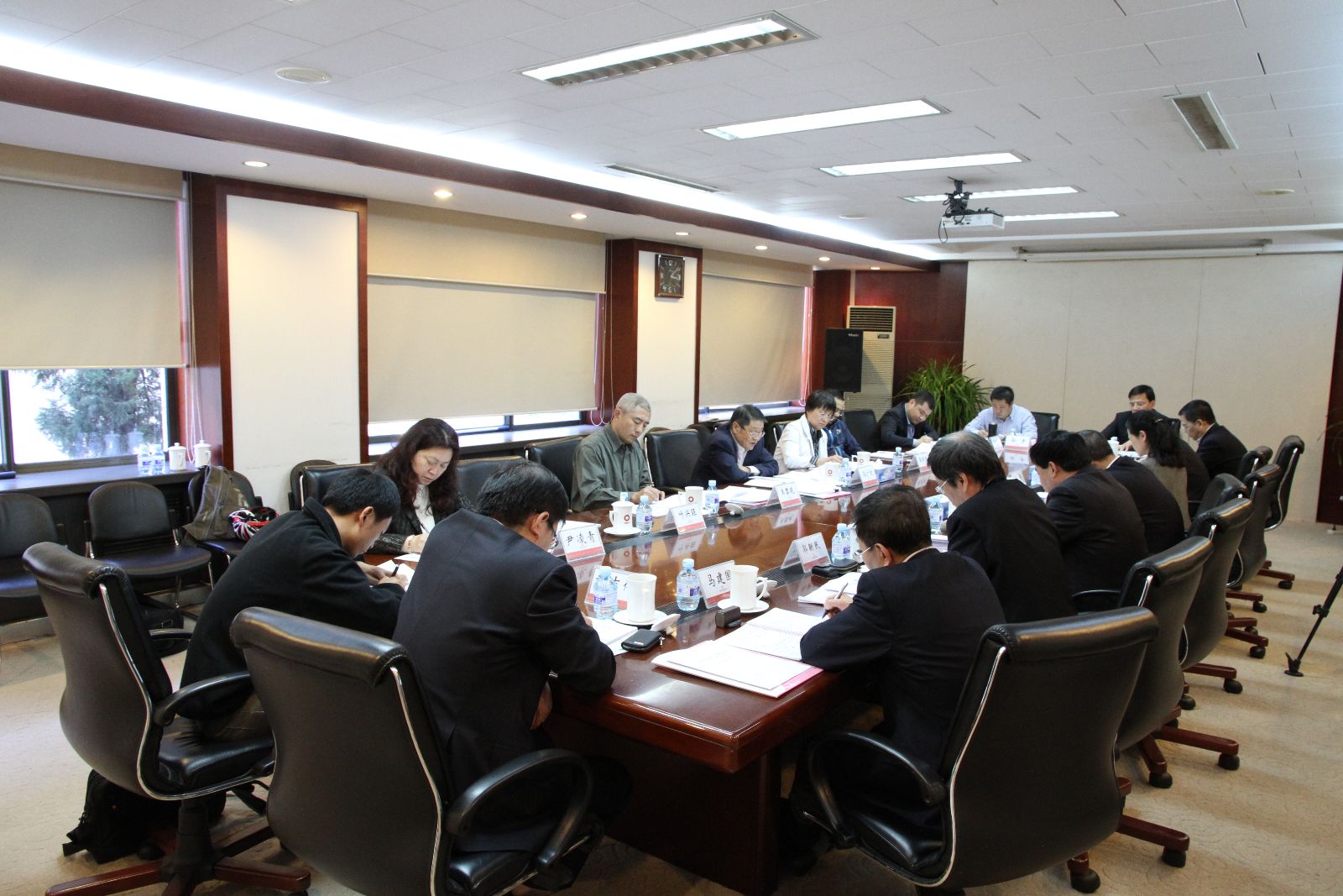 6686���� - ��ͨ�ײ�ȫ������������������