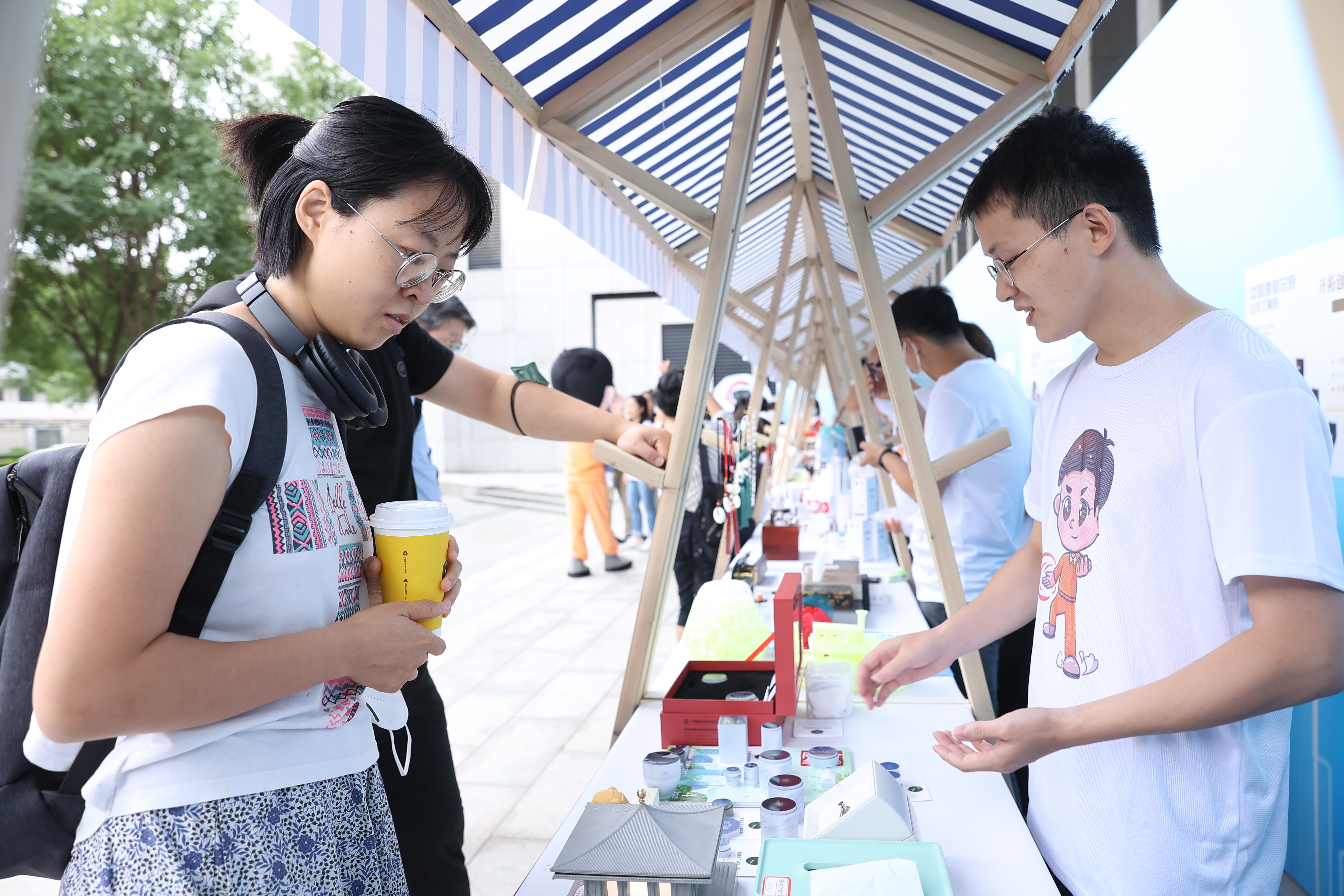 6686���� - ��ͨ�ײ�ȫ������������������