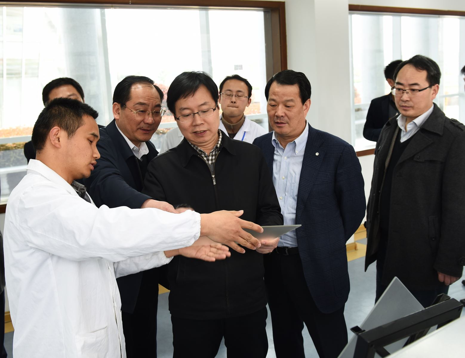 6686���� - ��ͨ�ײ�ȫ������������������