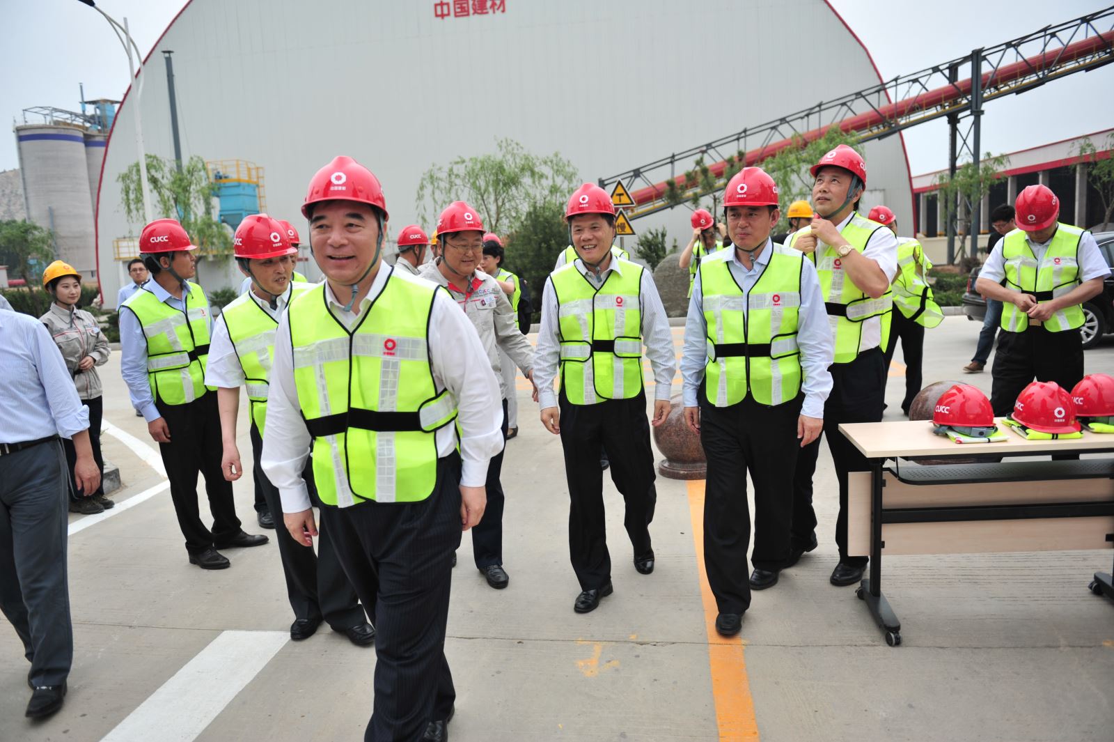 6686���� - ��ͨ�ײ�ȫ������������������