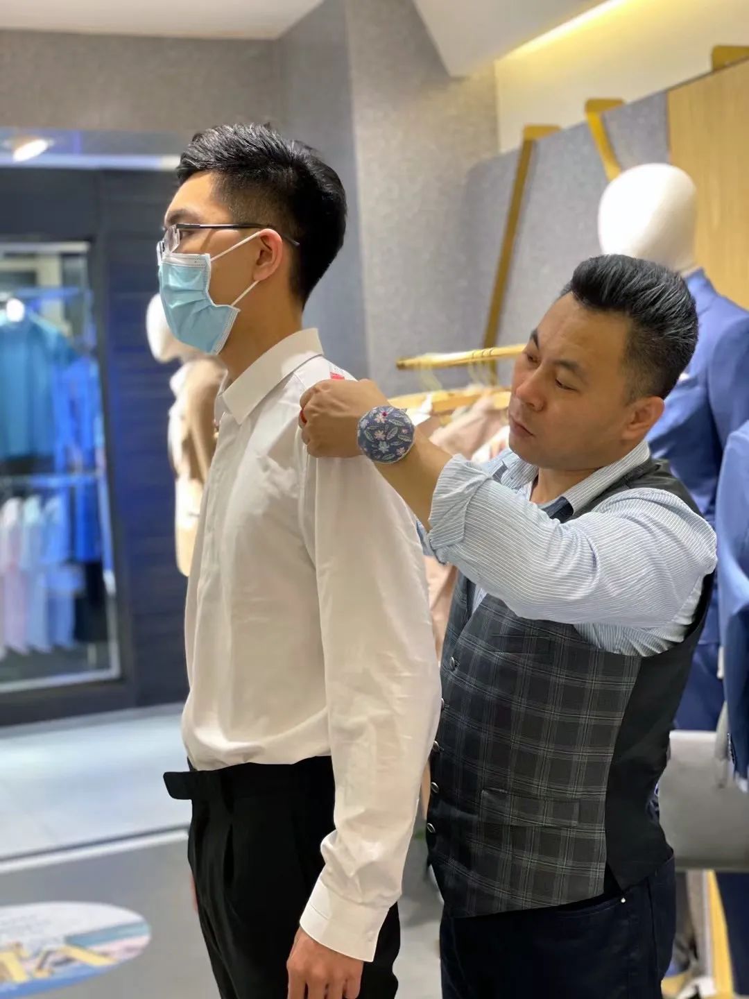 6686���� - ��ͨ�ײ�ȫ������������������