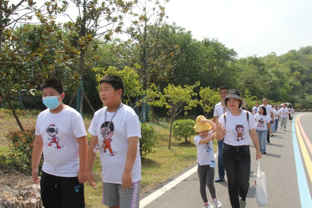 6686���� - ��ͨ�ײ�ȫ������������������