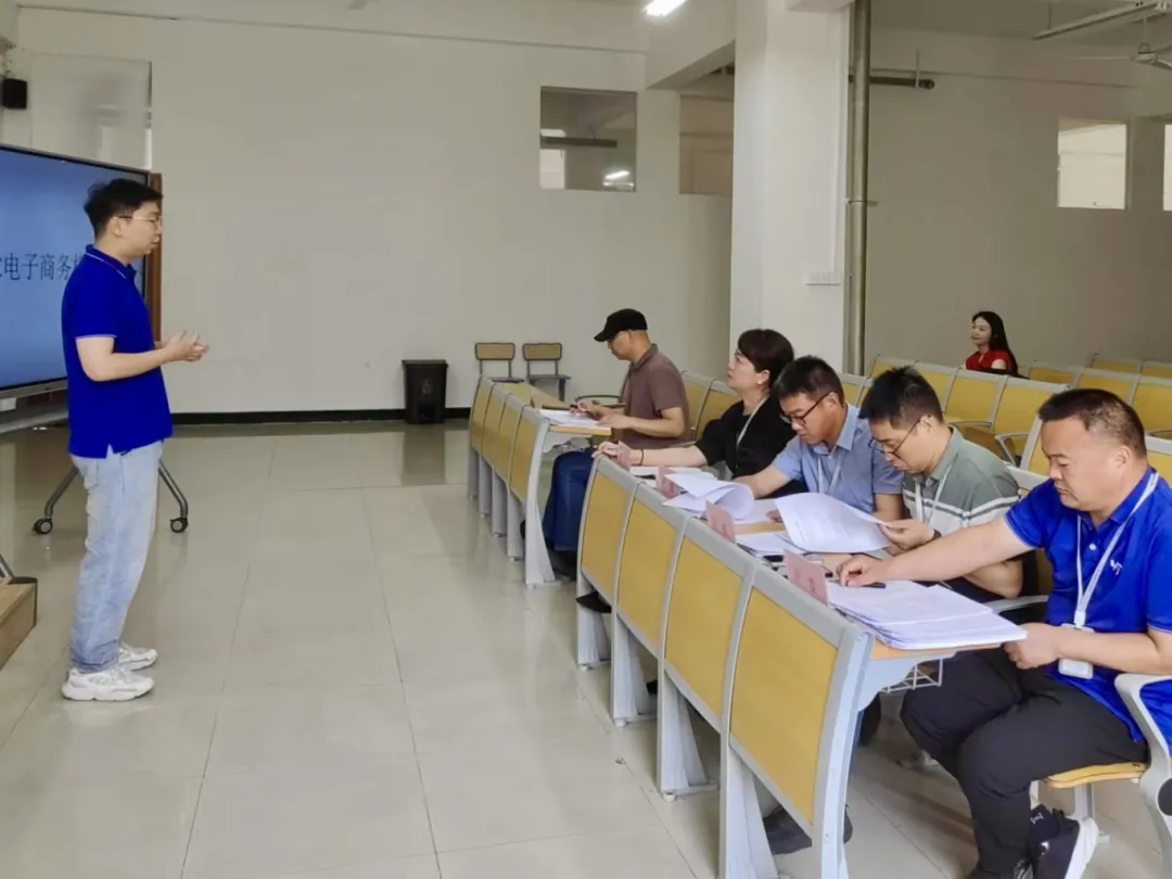 以赛促教展风采，匠心育人砺技术——扬智科老师职业能力大赛校级提拔赛圆满闭幕